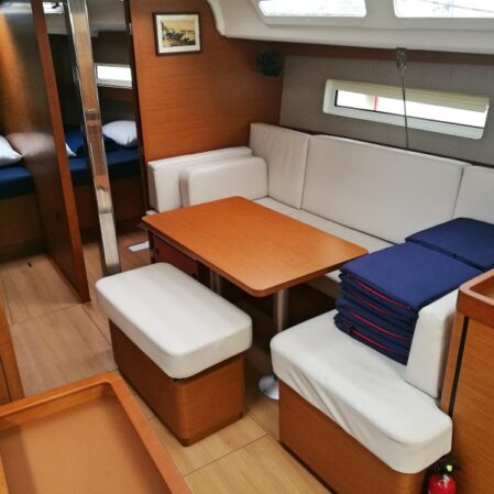 Sun Odyssey 440 poppaprua.it